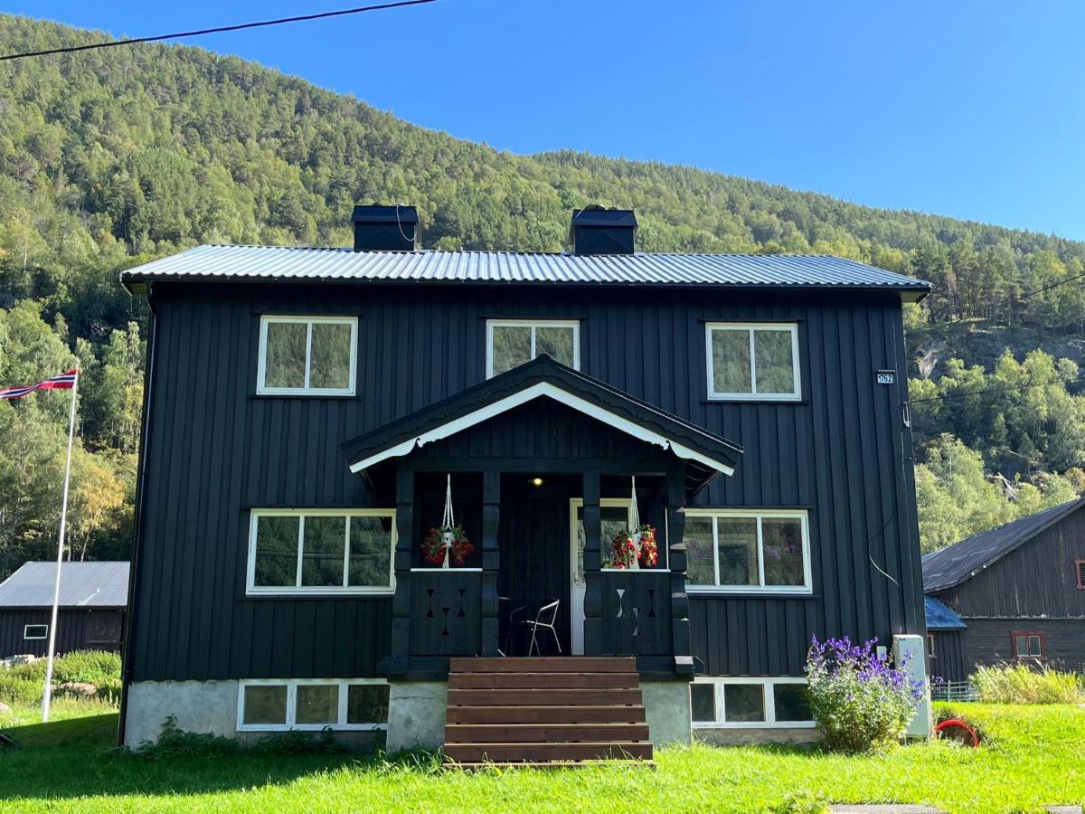 Bed and Breakfast Nordre-Repp Boverdalen Exterior foto